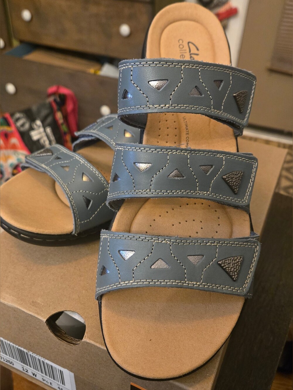 Clarks Sandal Women Size 12W Laurieann Nora Blue Leather Three Adjustable Bands